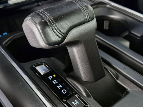 Used 2022 Ford F150 Raptor w/ Equipment Group 801A High AWD/4WD image 19