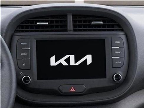 New 2025 Kia Soul LX image 32