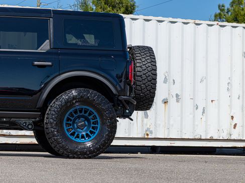 New 2025 Ford Bronco Badlands image 50