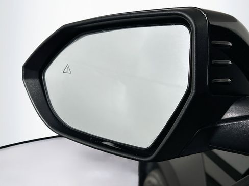 Used 2025 Hyundai Kona SEL image 16