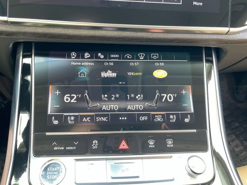 Used 2024 Audi Q8 Prestige image 21