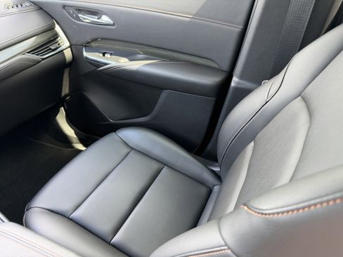 Used 2019 Cadillac XT4 Sport w/ Driver Awareness Package image 15