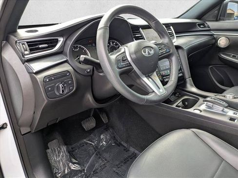 Used 2023 INFINITI QX50 Sport FWD image 10