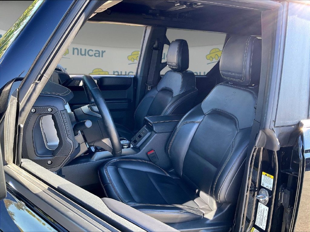 Used 2025 Ford Bronco Outer Banks AWD/4WD image 9
