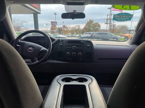 Used 2013 Chevrolet Silverado 2500 W/T image 14