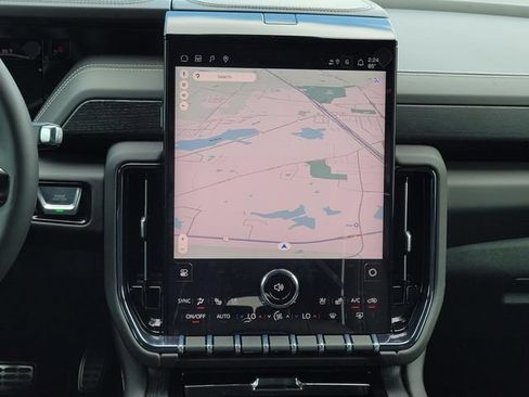 New 2026 GMC Yukon AT4 Ultimate AWD/4WD image 13