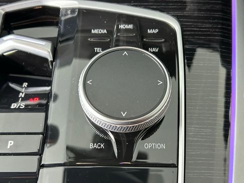 Used 2026 BMW X5 xDrive40i w/ M Sport Package image 26