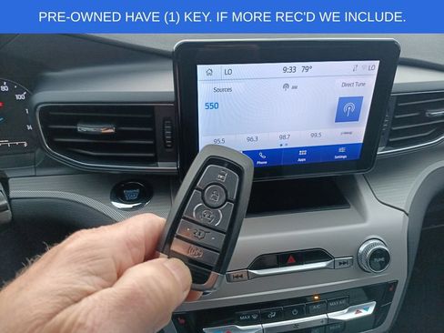 Used 2024 Ford Explorer XLT w/ Equipment Group 202A AWD/4WD image 2
