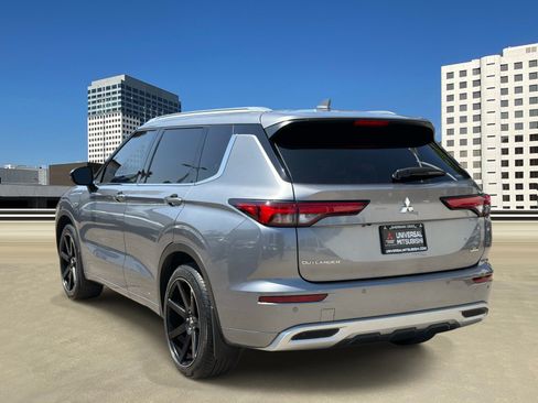 Used 2022 Mitsubishi Outlander SEL AWD/4WD image 3
