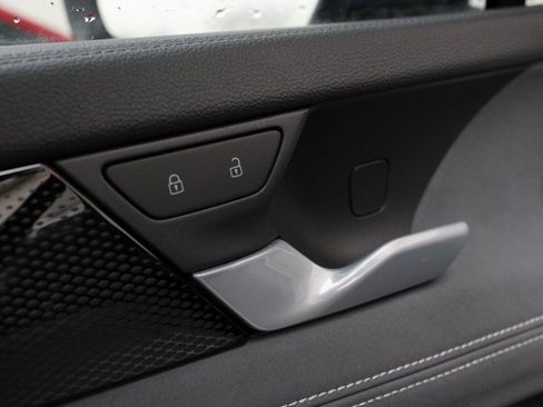 New 2026 Volkswagen Tiguan SE image 6