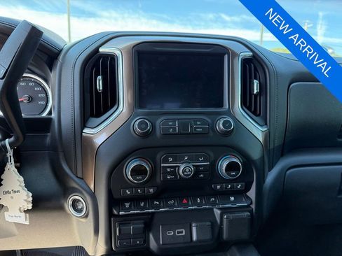 Used 2020 Chevrolet Silverado 3500 High Country AWD/4WD image 13