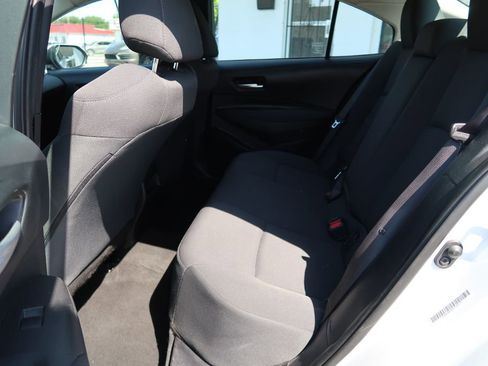 Used 2021 Toyota Corolla LE w/ Carpet Mat Package (TMS) image 7