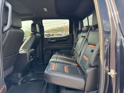 Used 2023 GMC Sierra 1500 AT4 w/ AT4 Premium Package AWD/4WD image 25