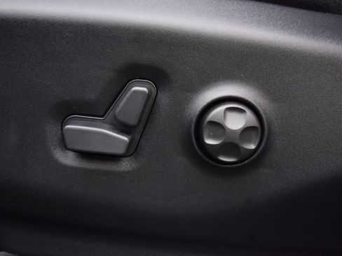 New 2027 Chrysler Pacifica Select FWD image 31