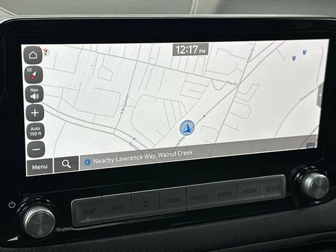 Used 2023 Hyundai Kona Limited image 24