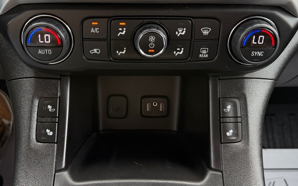 Used 2019 GMC Acadia SLE w/ Driver Alert Package I AWD/4WD image 25