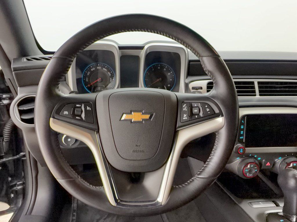 Used 2015 Chevrolet Camaro LT w/ RS Package RWD image 10