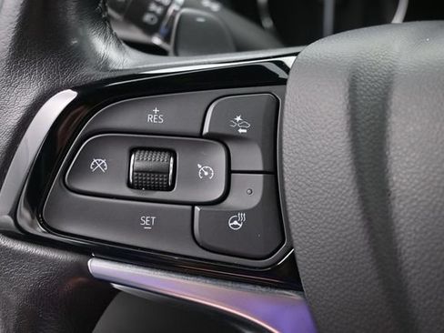 Used 2024 Buick Enclave Premium FWD image 31
