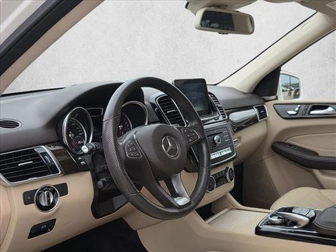 Used 2017 Mercedes-Benz GLE 350 image 8