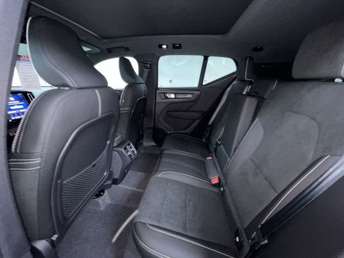 New 2026 Volvo XC40 B5 Ultra w/ Protection Package Premier image 6