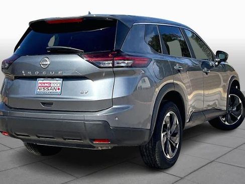 Certified 2024 Nissan Rogue SV image 13