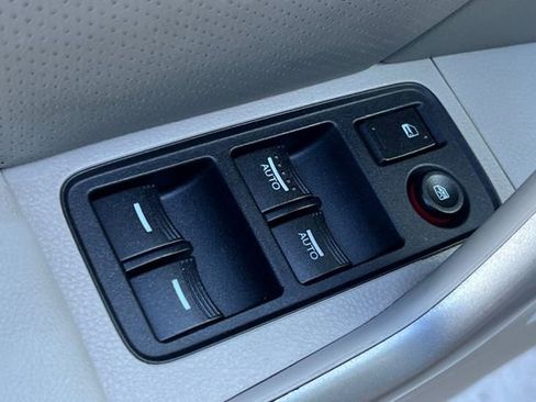 Used 2008 Acura RDX w/ Technology Package image 12