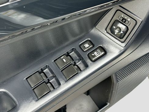 Used 2017 Mitsubishi Lancer ES FWD image 19