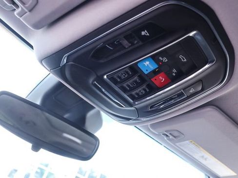 Used 2021 Jeep Grand Cherokee L Limited AWD/4WD image 28