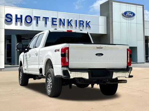 Certified 2024 Ford F250 Lariat AWD/4WD image 7