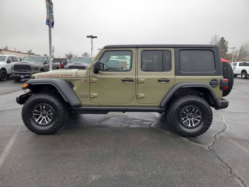 New 2026 Jeep Wrangler Unlimited Rubicon w/ Technology Group image 11