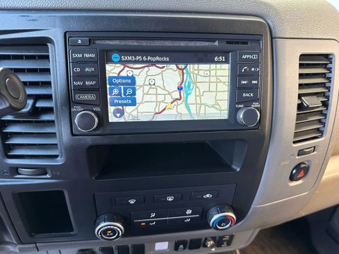 Used 2018 Nissan NV 2500 SV w/ Navigation Package image 13