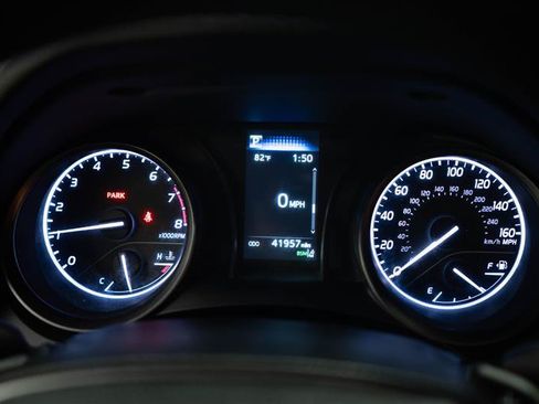 Used 2023 Toyota Camry SE w/ Convenience Package FWD image 19