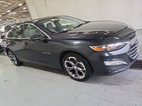 Used 2023 Chevrolet Malibu LT FWD image 3