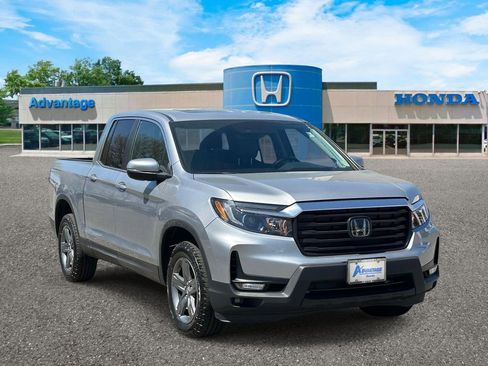 Certified 2023 Honda Ridgeline RTL image 1