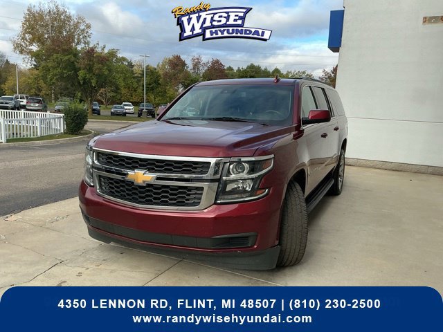 Used 2020 Chevrolet Suburban LT AWD/4WD image 3