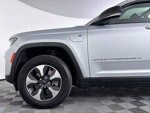 Used 2022 Jeep Grand Cherokee Limited 4xe AWD/4WD image 24