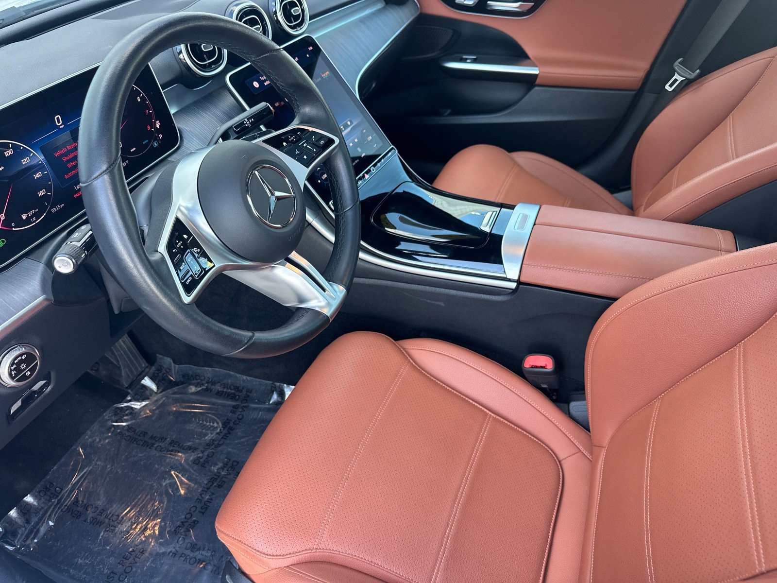 Used 2025 Mercedes-Benz C 300 Sedan image 11