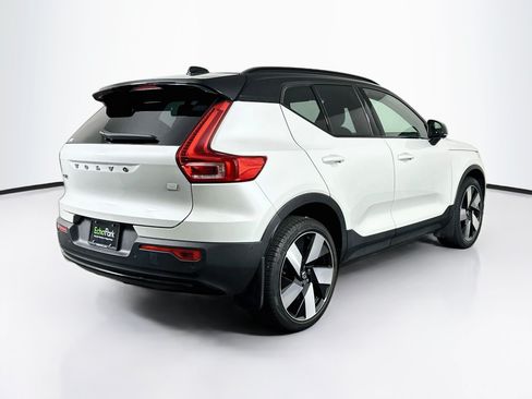 Used 2023 Volvo XC40 Recharge Ultimate w/ Protection Package Premier AWD/4WD image 9