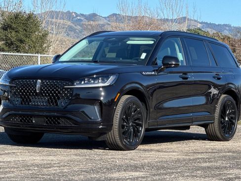 New 2026 Lincoln Aviator Reserve image 7