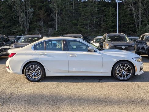 Used 2020 BMW 330i Sedan image 4