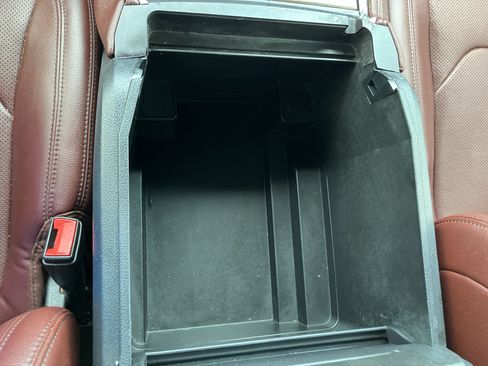 Used 2022 Ford Expedition Limited RWD image 23