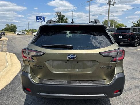 Used 2025 Subaru Outback Onyx Edition XT AWD/4WD image 4