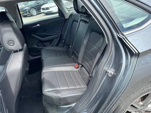 Used 2024 Volkswagen Jetta SE FWD image 14