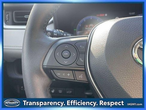 Used 2024 Toyota RAV4 Limited image 22