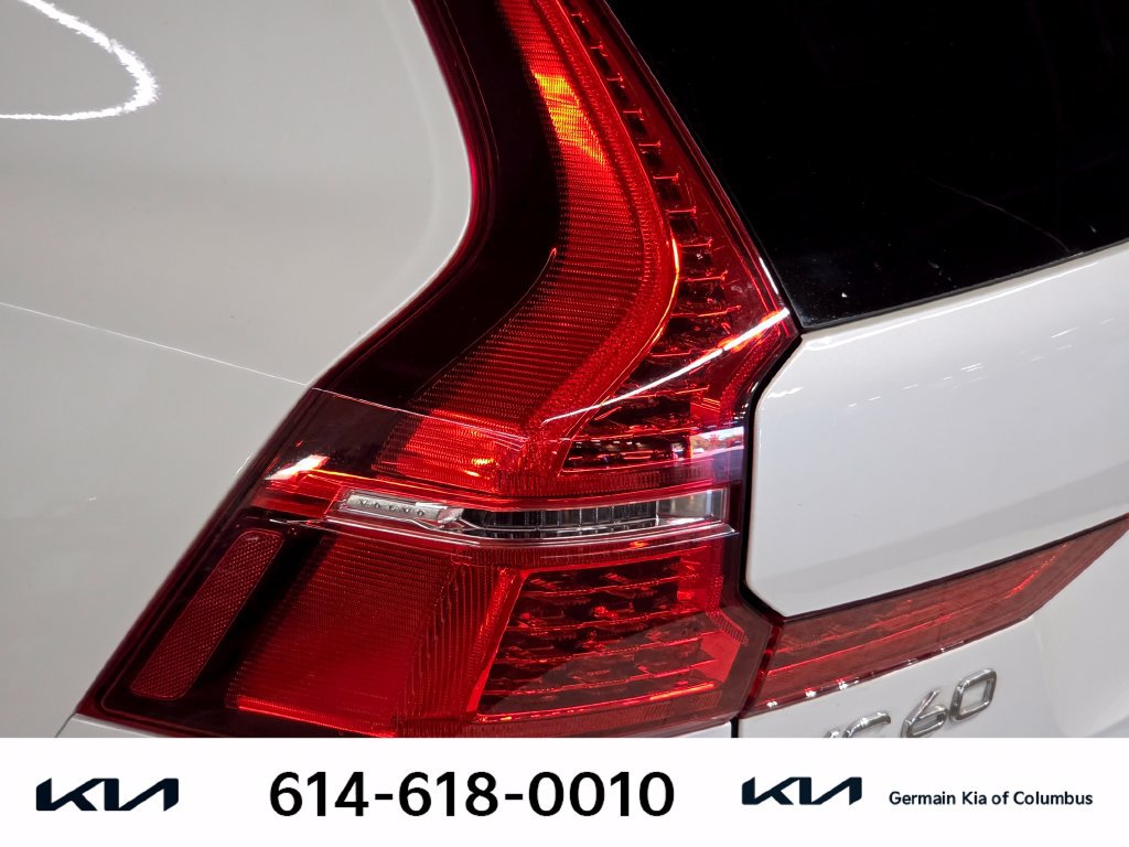 Used 2021 Volvo XC60 T8 Inscription Expression AWD/4WD image 15