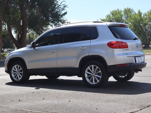Used 2017 Volkswagen Tiguan Wolfsburg Edition AWD/4WD image 7