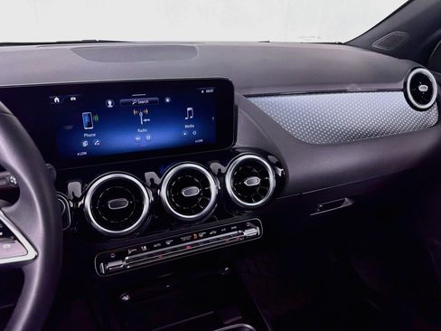 Certified 2026 Mercedes-Benz GLA 250 image 21