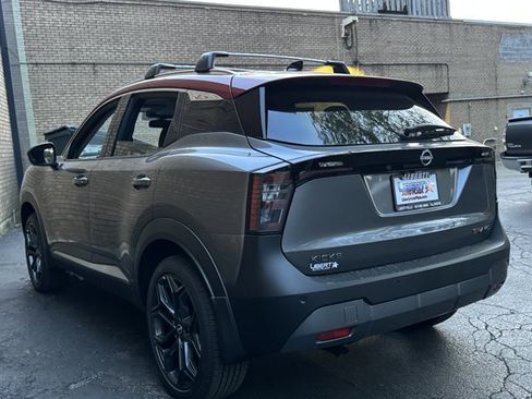 New 2026 Nissan Kicks SR w/ Cold Weather Package AWD/4WD image 14
