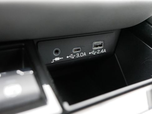 Certified 2025 Subaru Legacy Premium AWD/4WD image 33