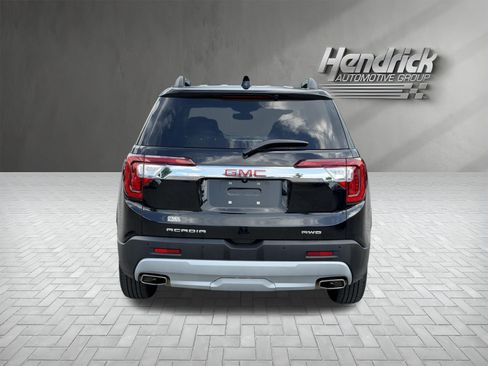 Used 2023 GMC Acadia SLT w/ Technology Package AWD/4WD image 8